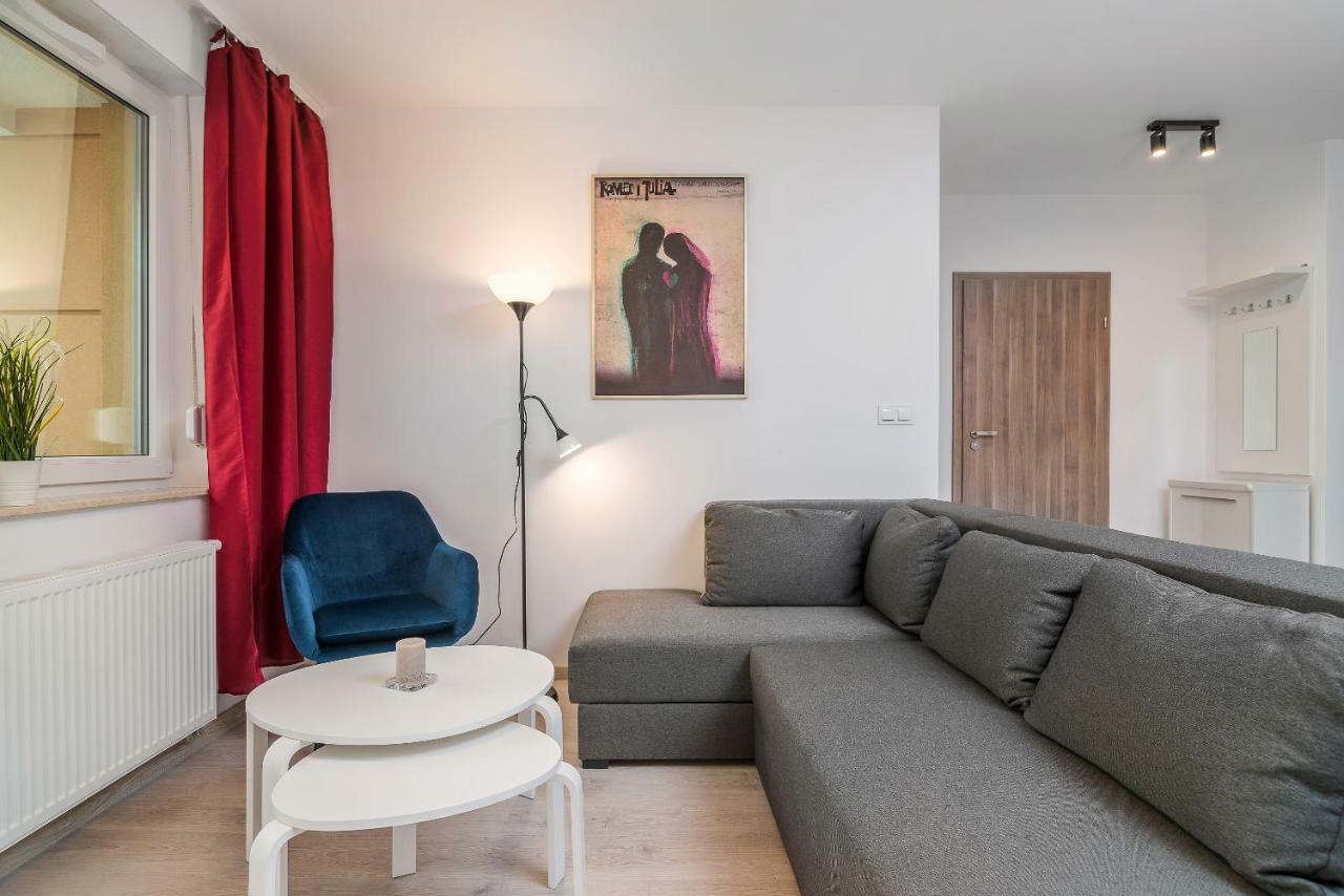 Exclusive Apartments Teczowa With Underground Parking By Noclegi Renters Wrocław Exterior foto